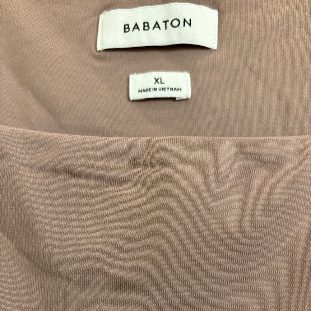 NWT aritzia babaton contour romper - Picture 7 of 7
